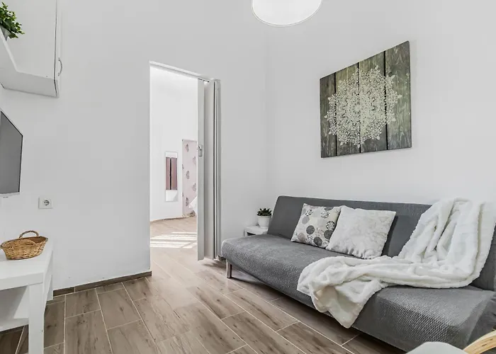 & Surf Guanarteme 라스팔마스